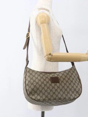 GUCCI GG Supreme Shoulder Bag PVC Beige Gold 001 256 0719 Auth mr2014